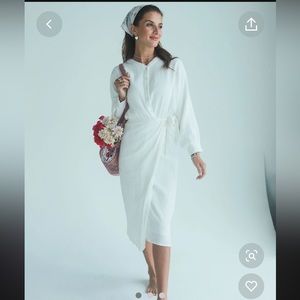 By Tess Collection White wrap dress NWT size S